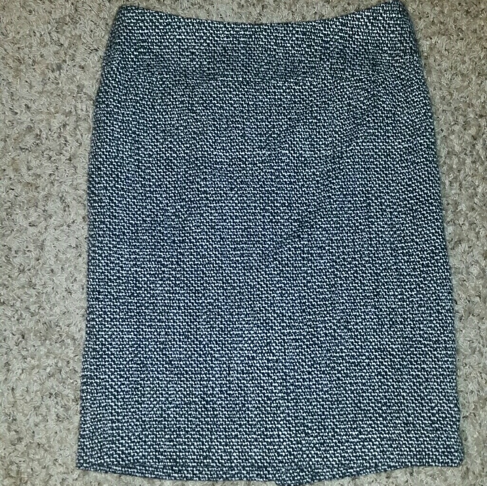 Great Piece for Any Wardrobe! !